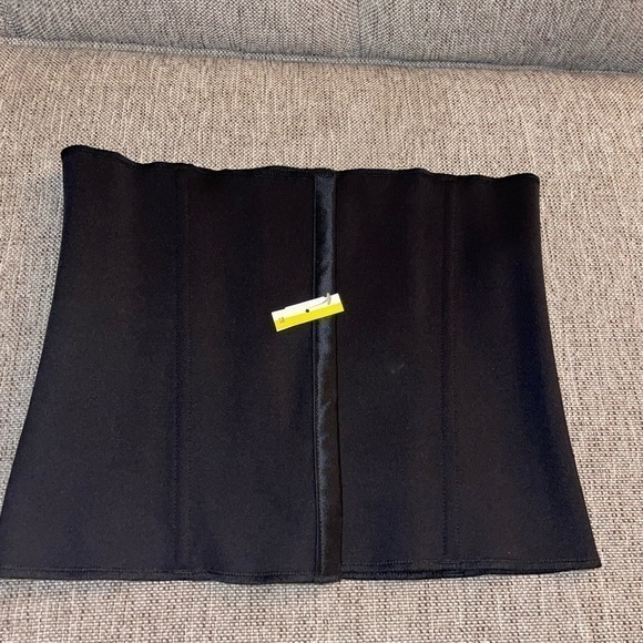 SKIMS ONYX Waist Trainer size XL - Picture 3 of 7